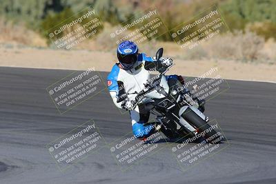 media/Dec-18-2022-SoCal Trackdays (Sun) [[8099a50955]]/Turn 10 (140pm)/